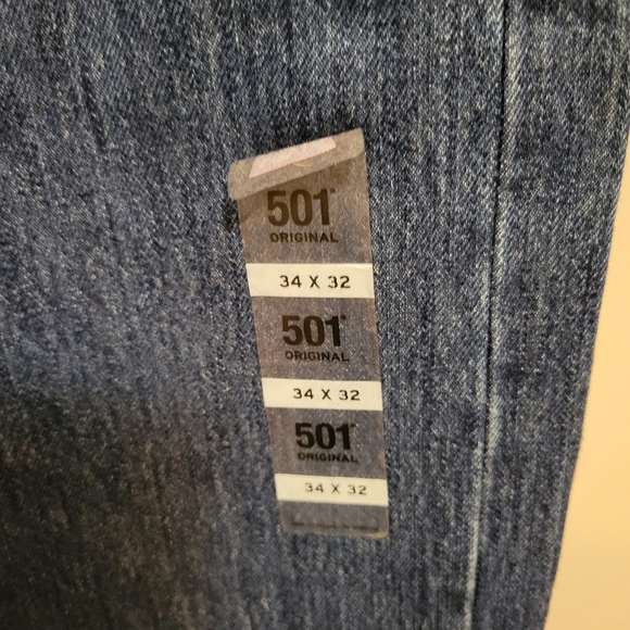 Levi's 501 Original Jeans - Picture 6 of 6